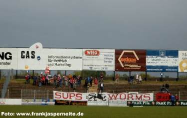 Stadion an der Zweibrücker Straße - Auswrts-Fans