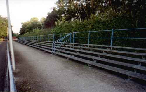 Sundby Idr&aelig;tspark - Gegenseite