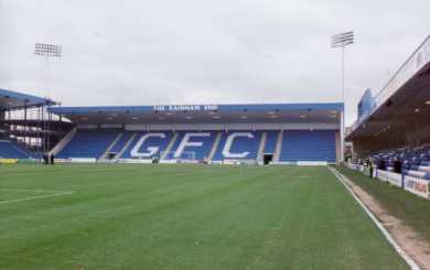 Priestfield Stadium - Gegentrib&uuml;ne R&uuml;ckansicht