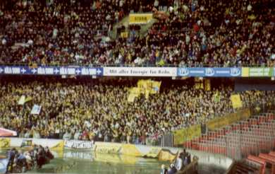 M&uuml;ngersdorfer Stadion - BVB-Fans